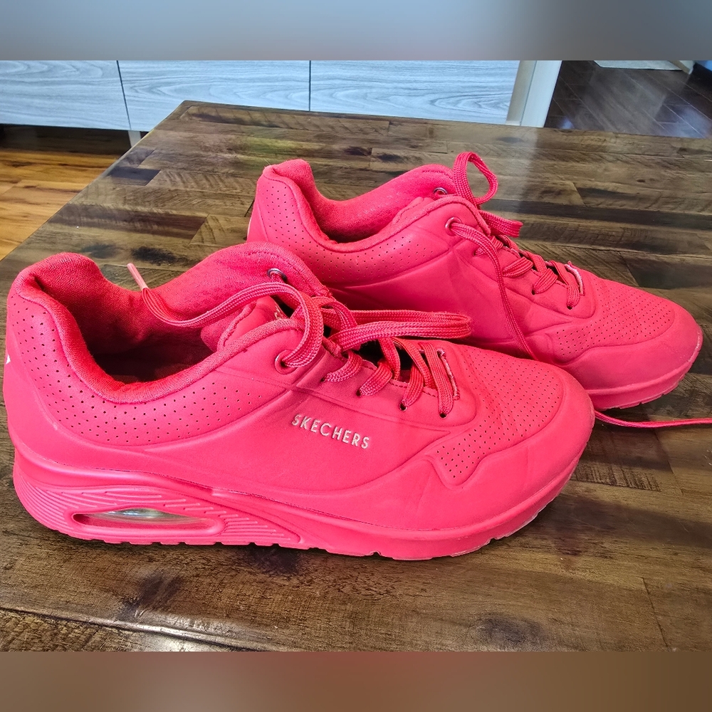 Skechers Women's Red Athletic Sneakers